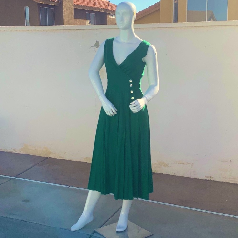 Kenar Emerald Green Midi Dress - Picture 2 of 9